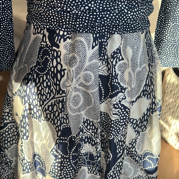 DVF Jewel Dream Dot Mid/Flower Power Wrap Dress - Picture 4 of 8